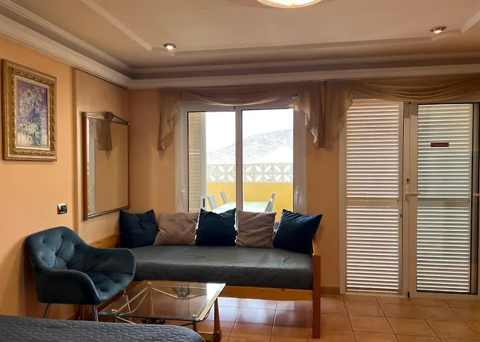 Вілла Villa Costa Adeje Адехе