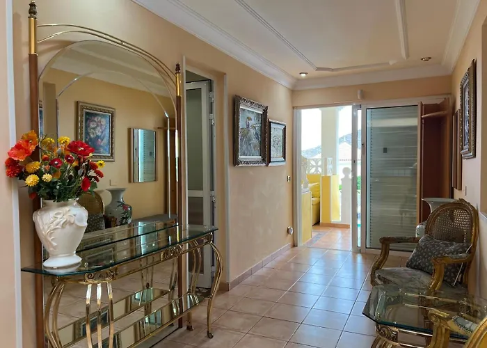 Villa Costa Adeje * Адехе