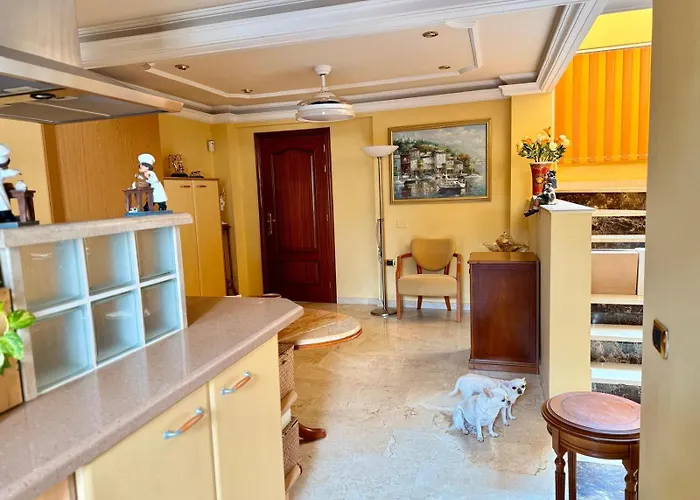 Villa Costa Adeje Вілла